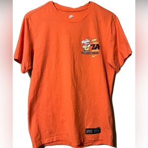 Nike NSW NYC ZA SS T-Shirt Orange Size Small